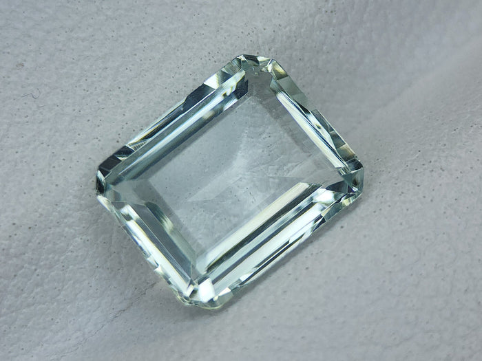 2.29ct natural aquamarine stone igcga03 - imaangems