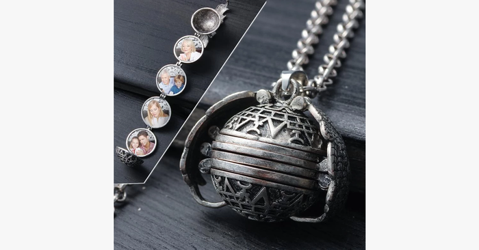Magical Expandable Photo Locket