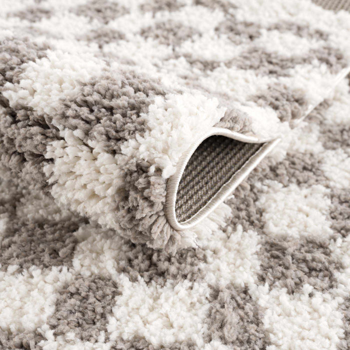 Modern Geometric Checkered plush White, Light Gray polyester area rug - The Rug Decor