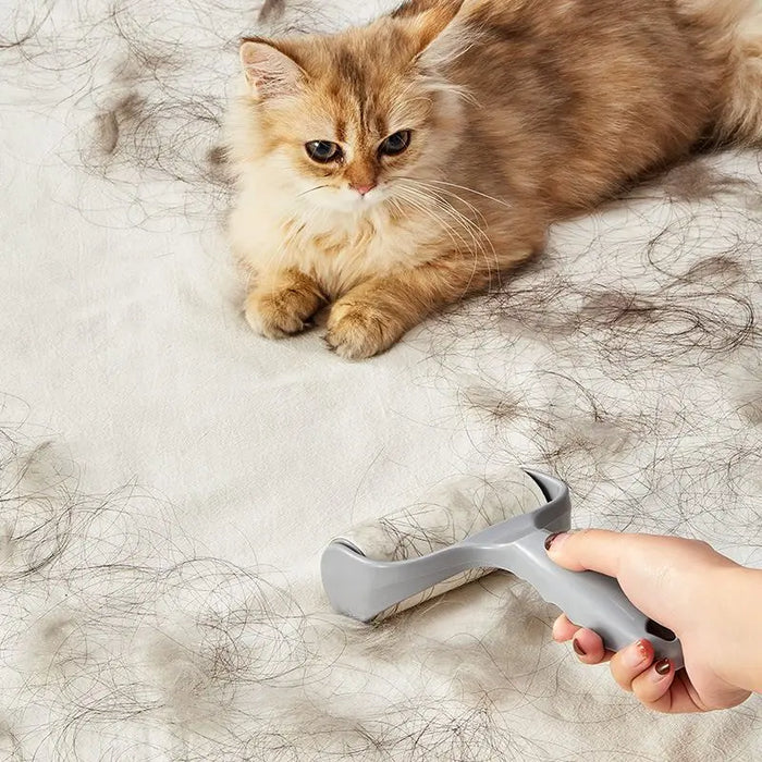Sticky Lint Roller – Pet Hair Remover for Clothes & Furniture